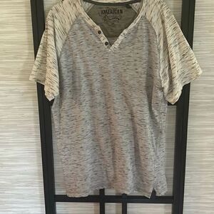 American Republic heathered Gray Henley short sleeve shirt size L